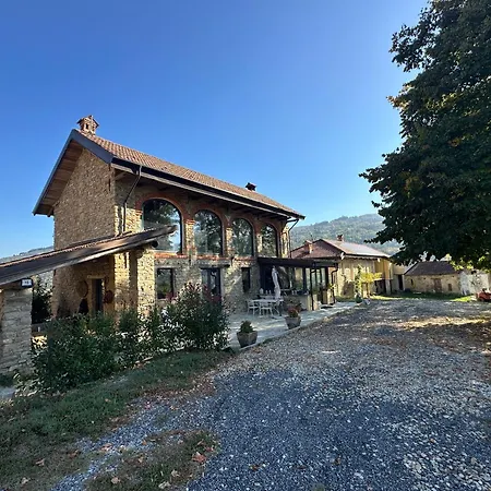 Ca Jurzot Bed and Breakfast Gorzegno