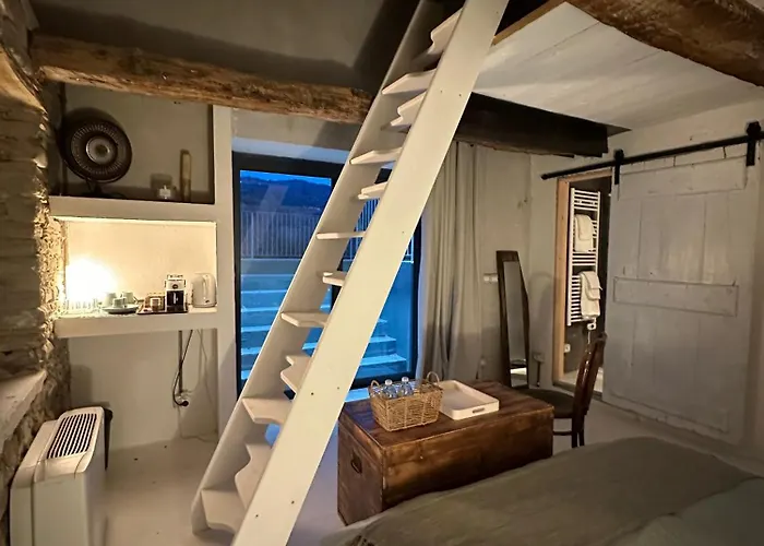 Ca Jurzot Bed and Breakfast Gorzegno